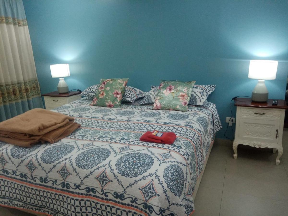 Strenua - Las Quintanas Hostel Trujillo Buitenkant foto
