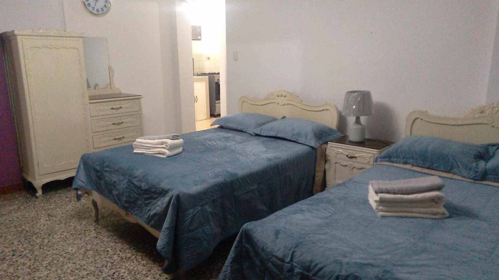 Strenua - Las Quintanas Hostel Trujillo Buitenkant foto
