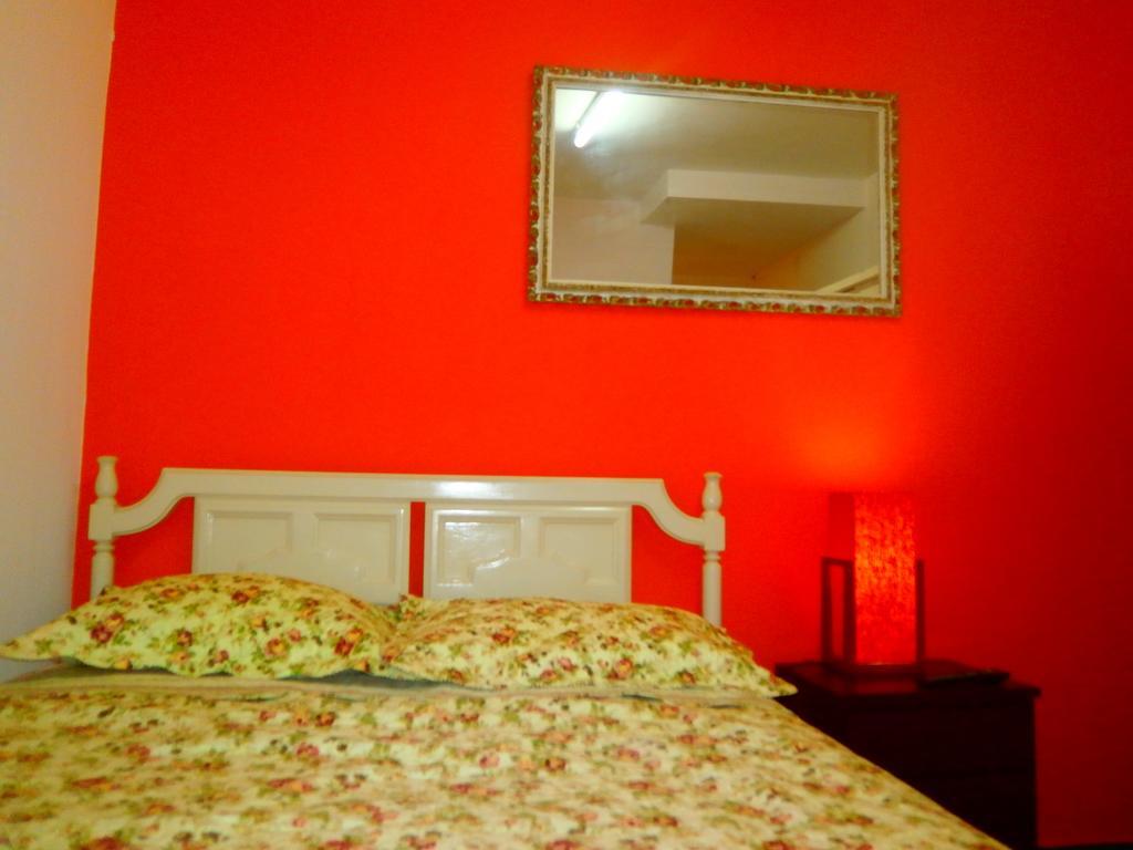 Strenua - Las Quintanas Hostel Trujillo Buitenkant foto